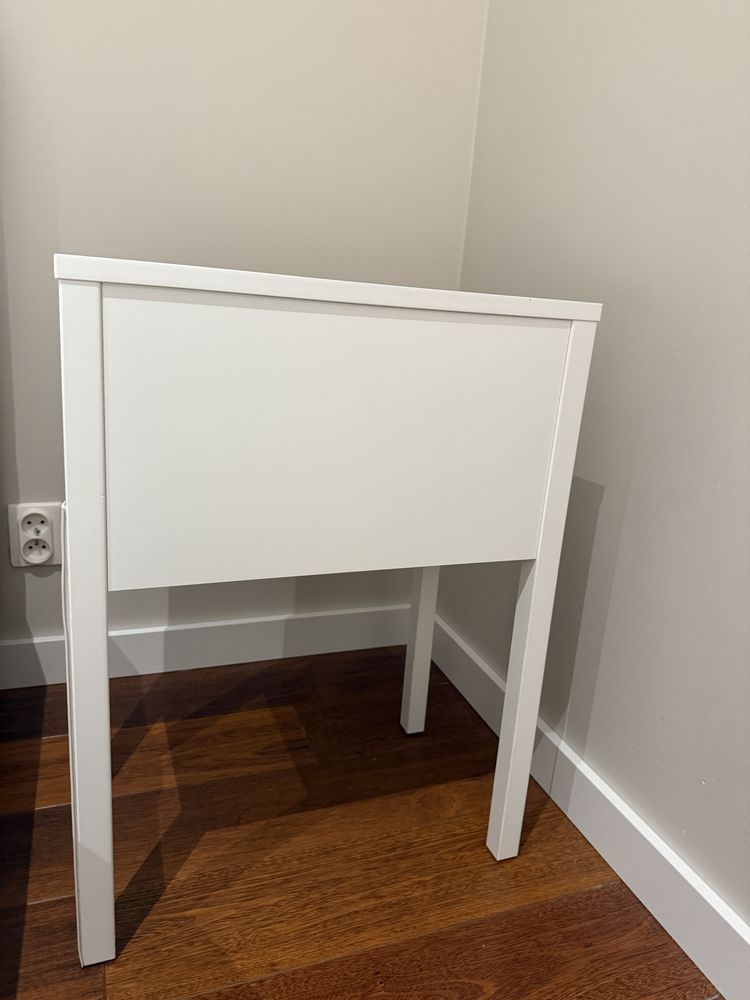 Szafka nocna Ikea Nordli stolik nocny konsola