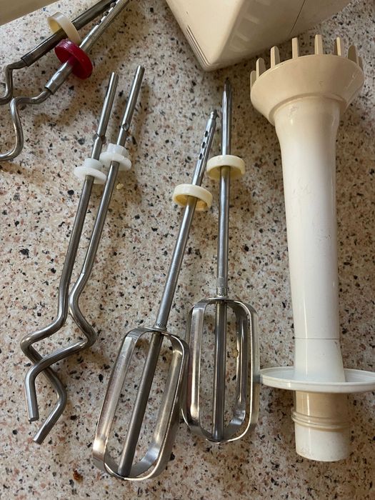 Електроміксер Рось (Україна) МВР 302 с насадками ремонт, запчастини