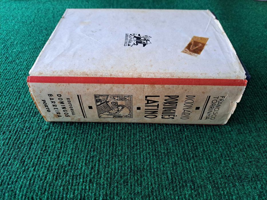 Dicionário Português Latino - Francisco Torrinha