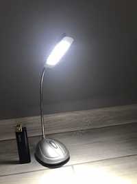 Настольная лампа от батареек (рабочая)