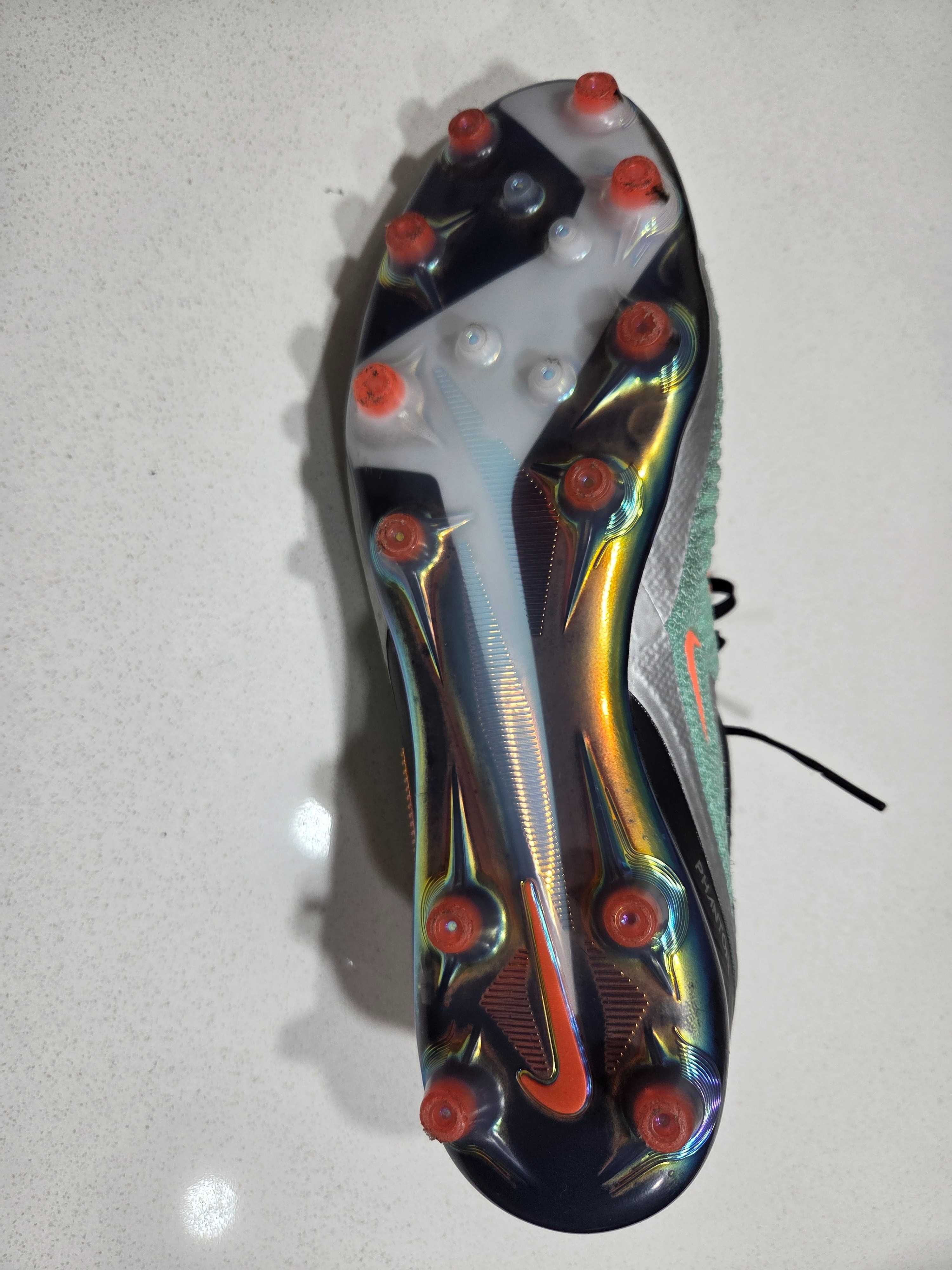 Chuteiras Nike Phantom 6 Low Elite AG