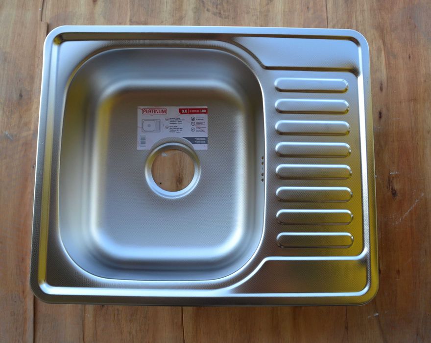 Кухонна мийка врізна 580*480 (уцінка)