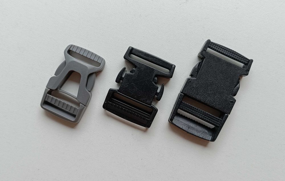 Карабины фастексы пластиковые + ремни набор