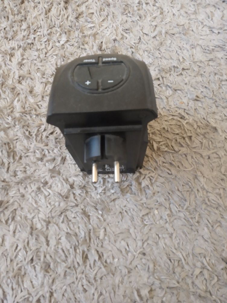 Mini grzejnik elektryczny.