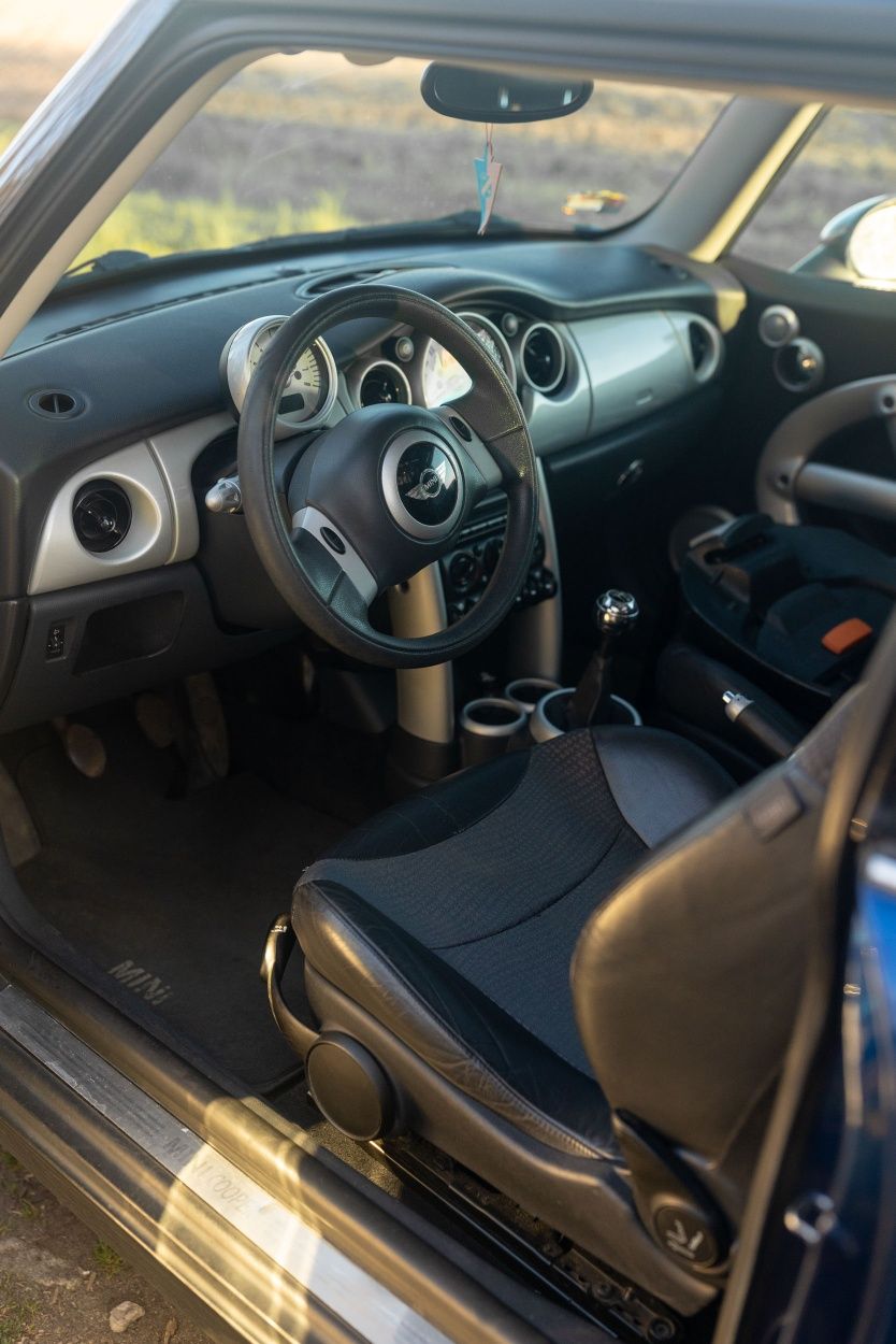 Mini Cooper r50 1.6