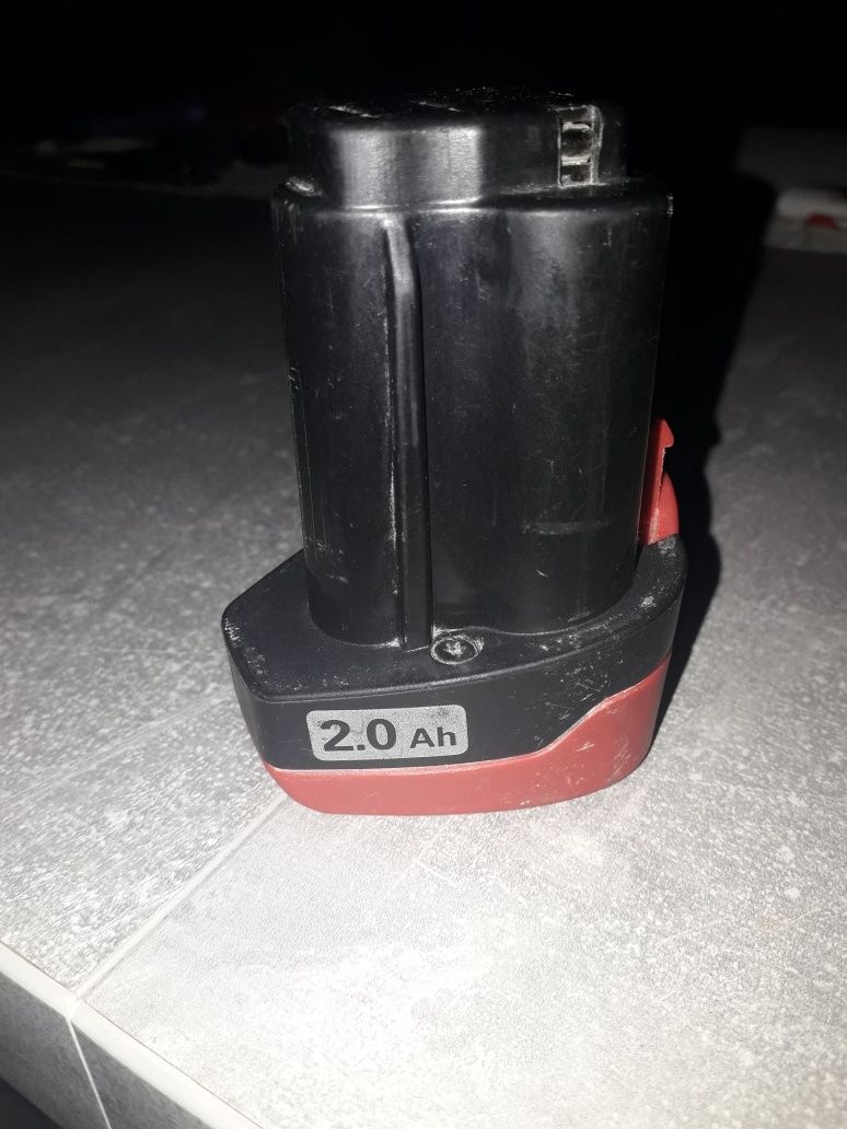 Ładowarka METABO Li-lon 10,8V + trzy akumulatory 10,8V