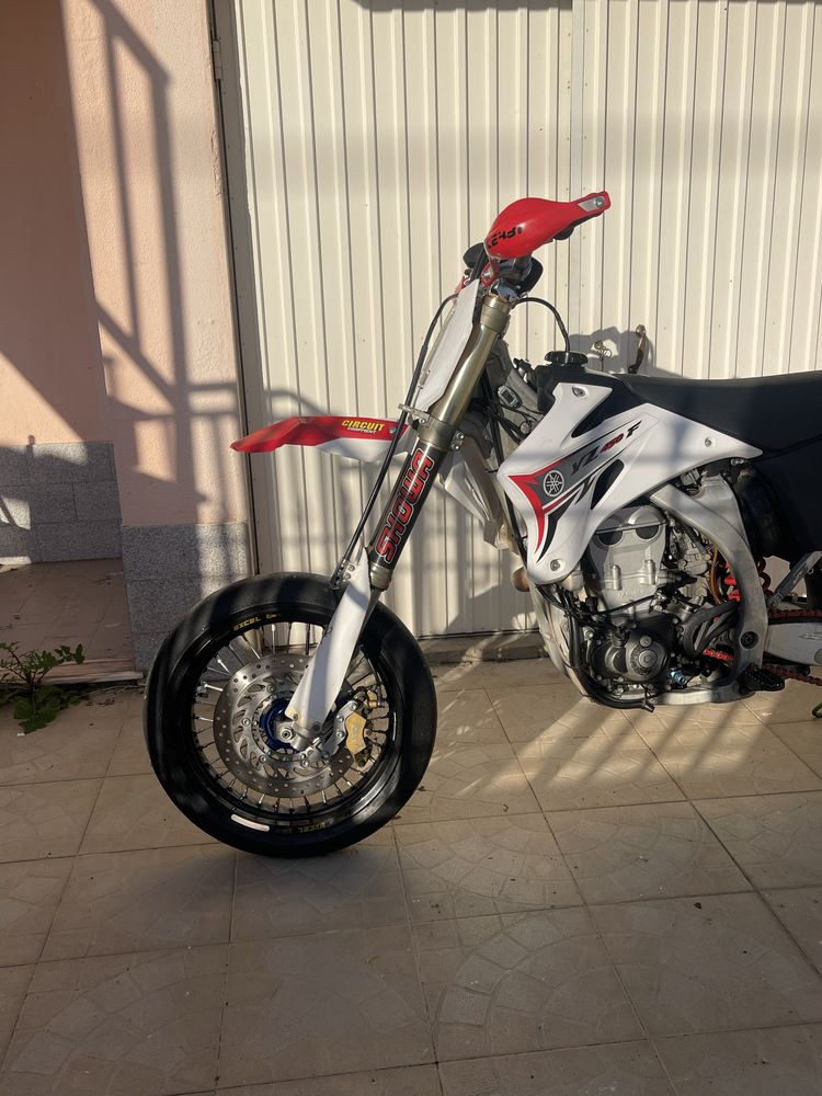 Kit supermotard yz. Vendo em separado tudo novo