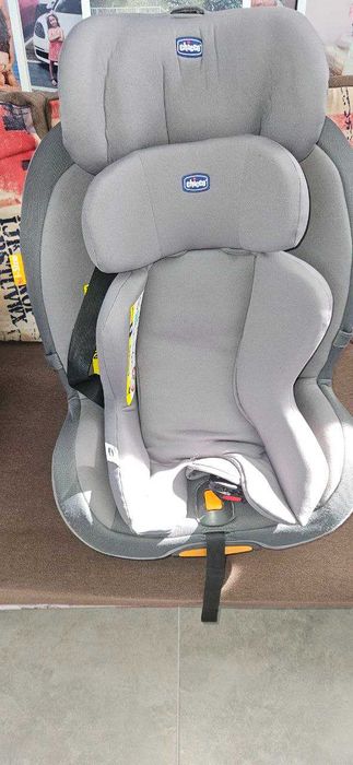 Chicco поворотне автокрісло, з народження і до 7 років