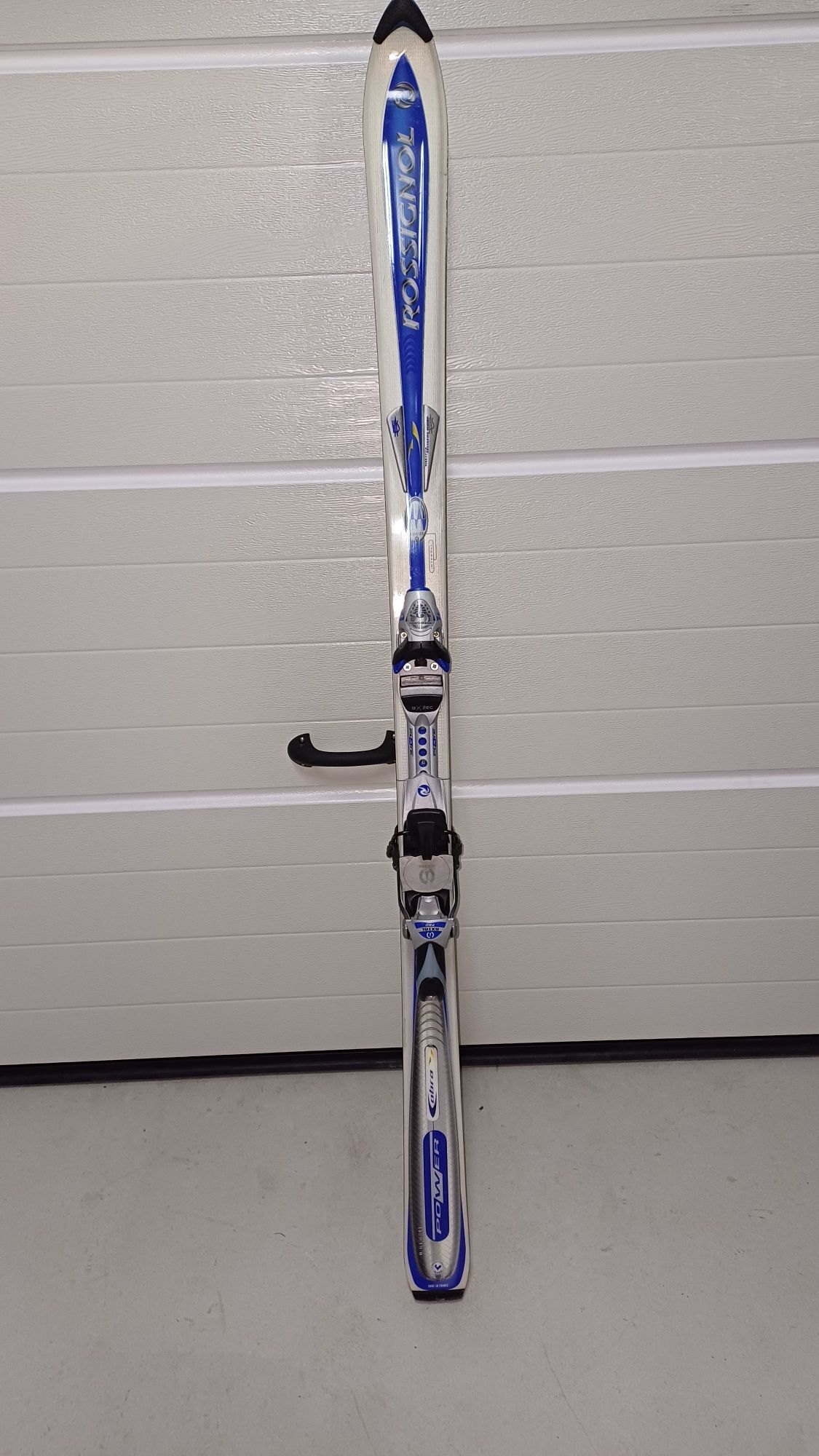 Narty Rossignol power Cobra