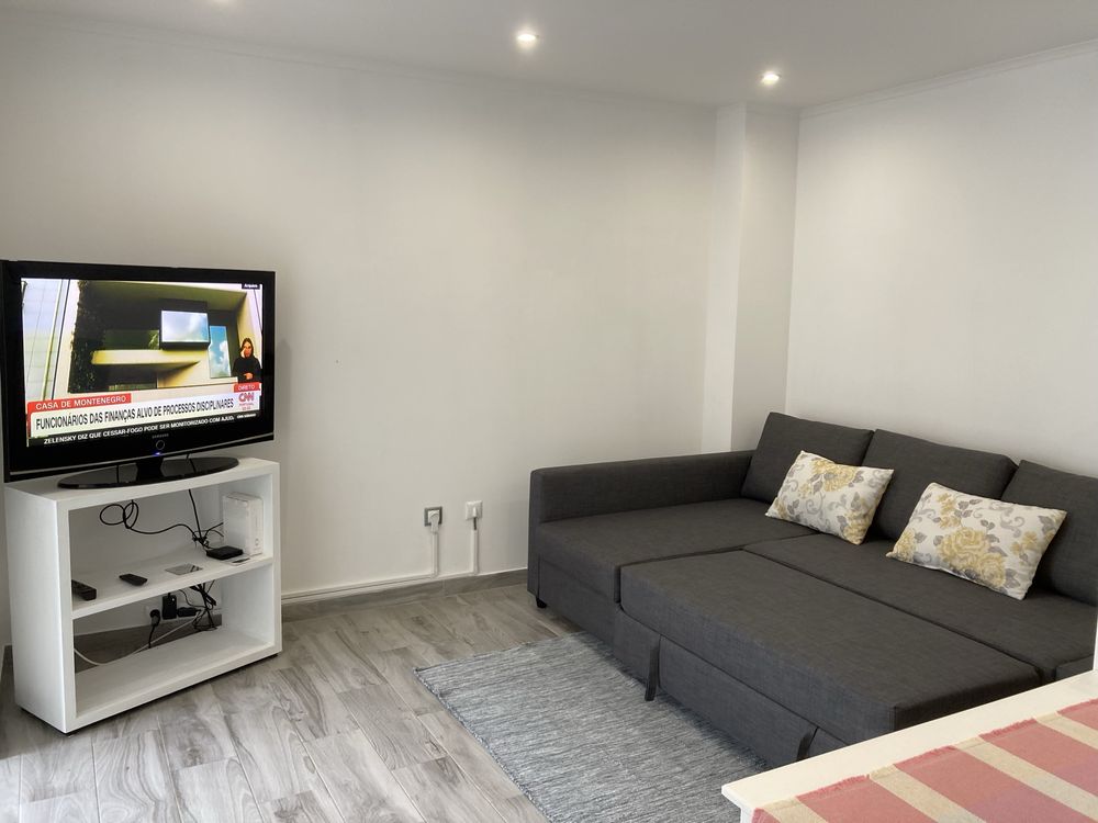 Apartamento T1 - 50m da praia WI-FI