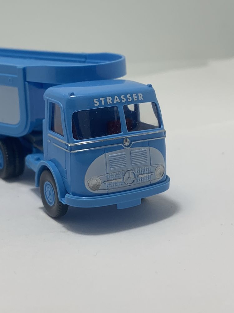 Mercedes da Wiking escala 1/87