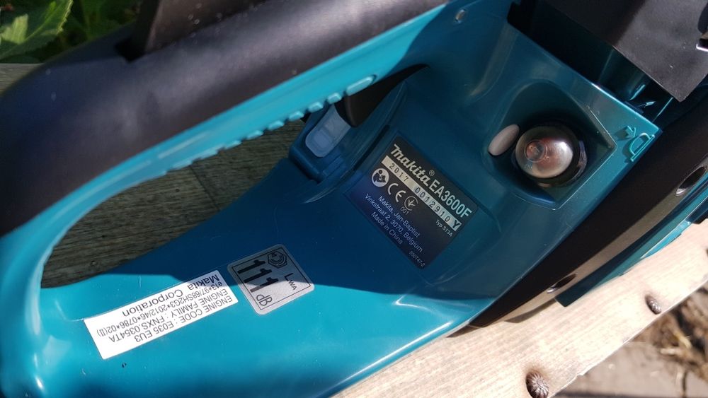 Бензопила цепная Makita EA3600F40B