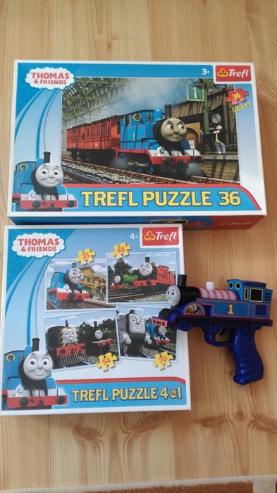 Tomek i przyjaciele puzzle+ zabawka.