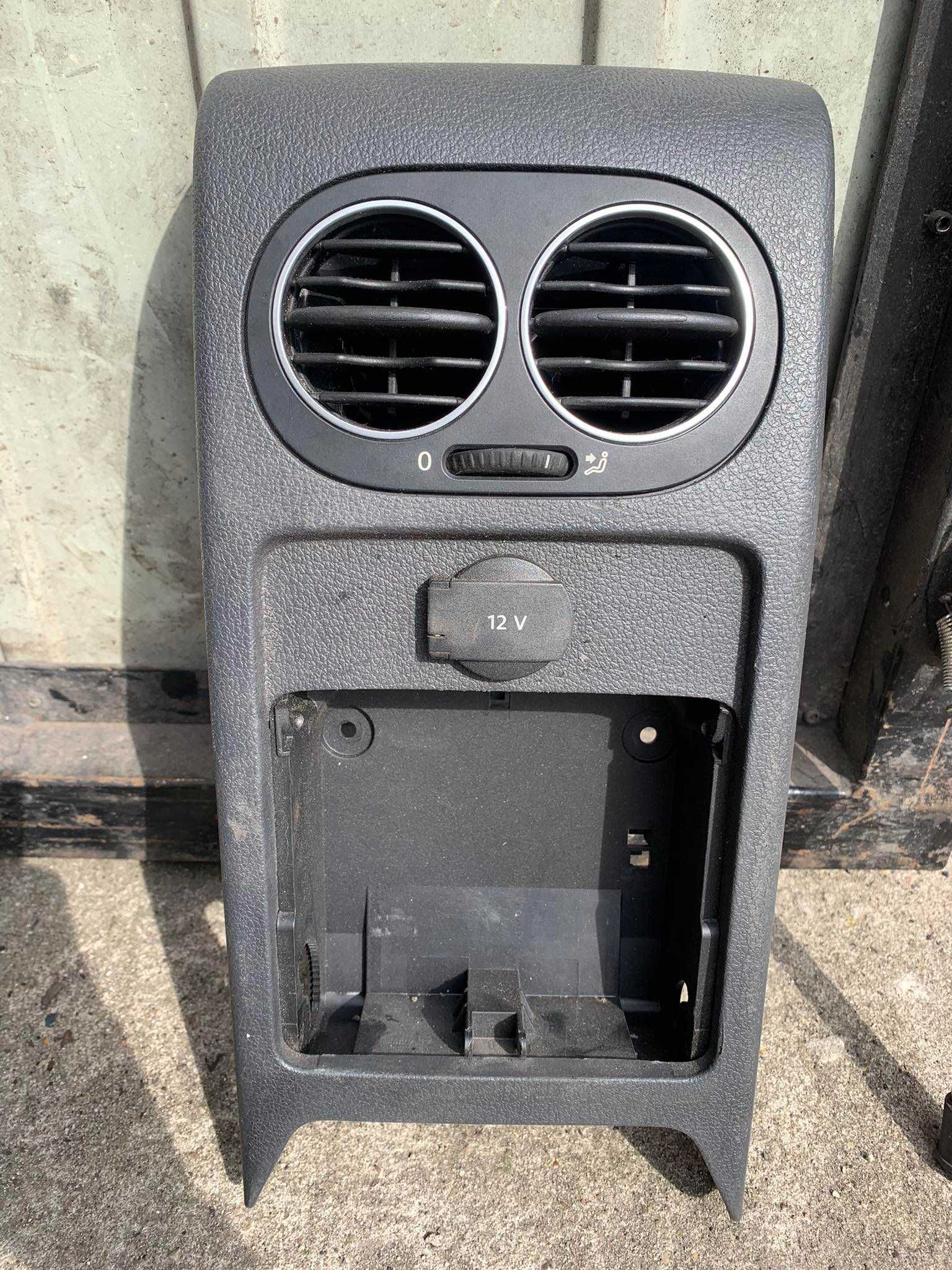 kratka nawiewu tył tylna vw volkswagen golf v 5 plus