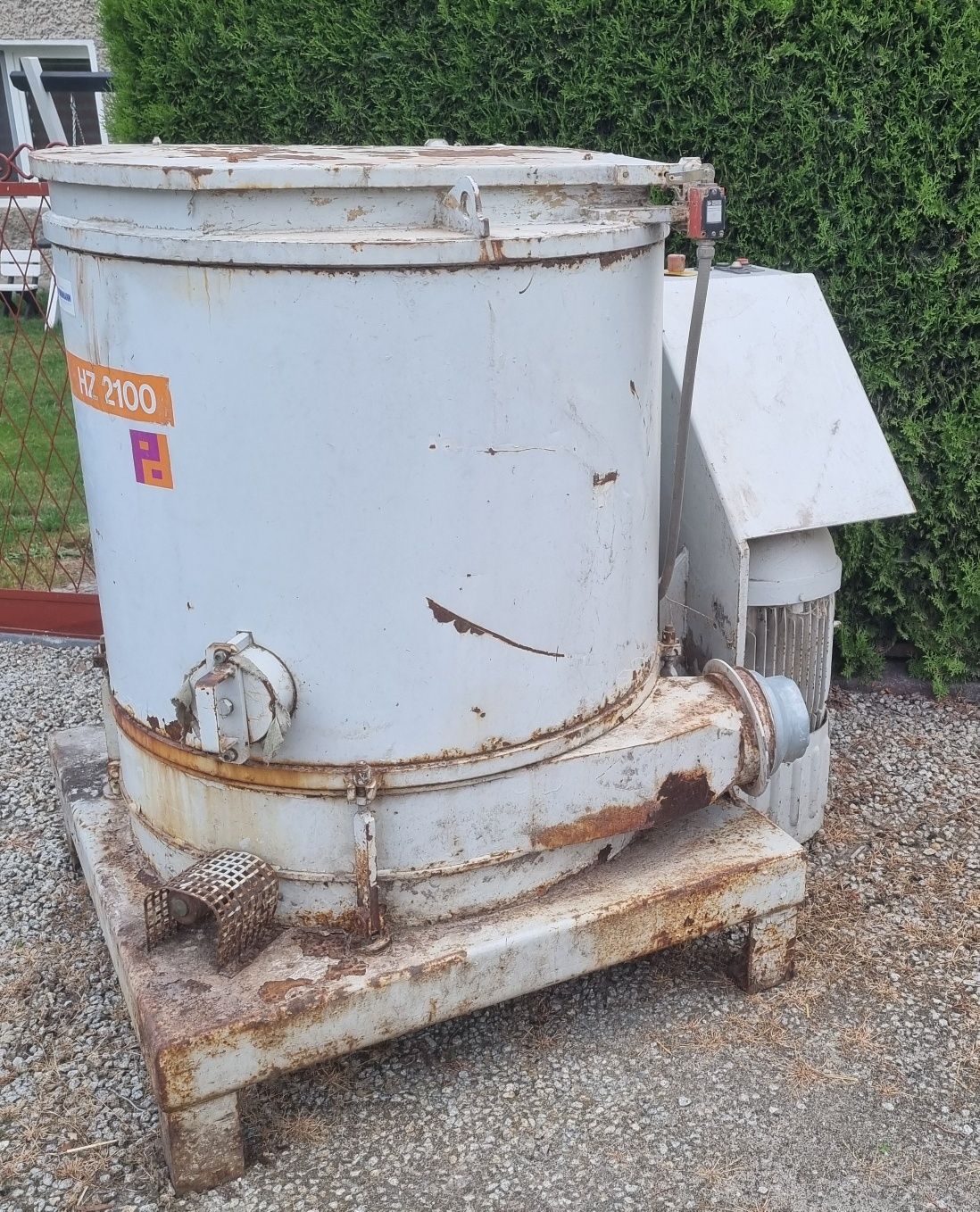 Rozdrabniacz osmeka hz2100