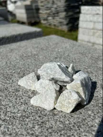 Biały Grys Kryształowy 16-32 mm Ogród Akwarium Opaska Rabata Ścieżka