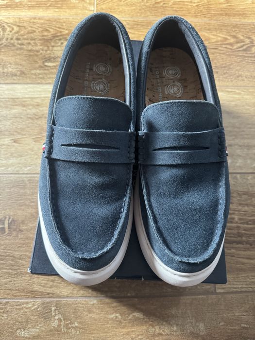 Męskie zamszowe granatowe mokasyny Tommy Hilfiger