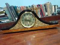 Piękny stary zegar