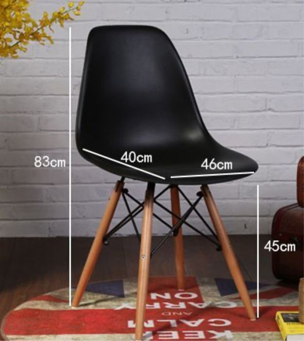 Krzesło w stylu skandynawskim czarne drewno