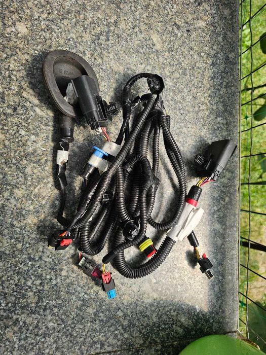 Проводка телевизора панели радиатора TeslaY Код:248905000A Ориг. б/у.