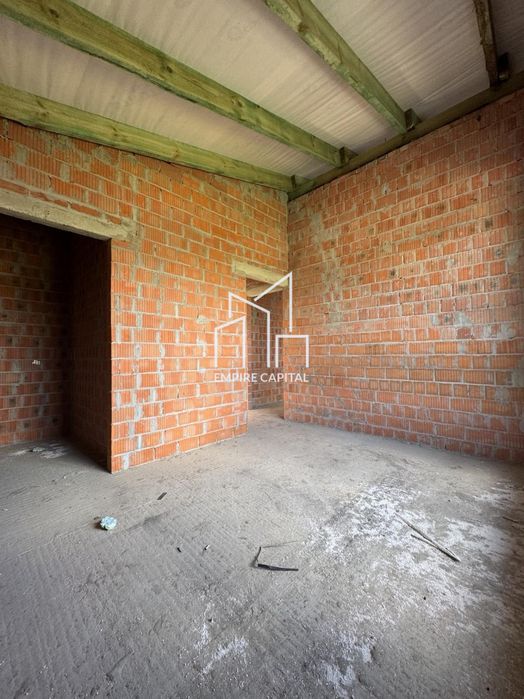 2-поверховий дуплекс у Давидові | Готовий під ремонт |