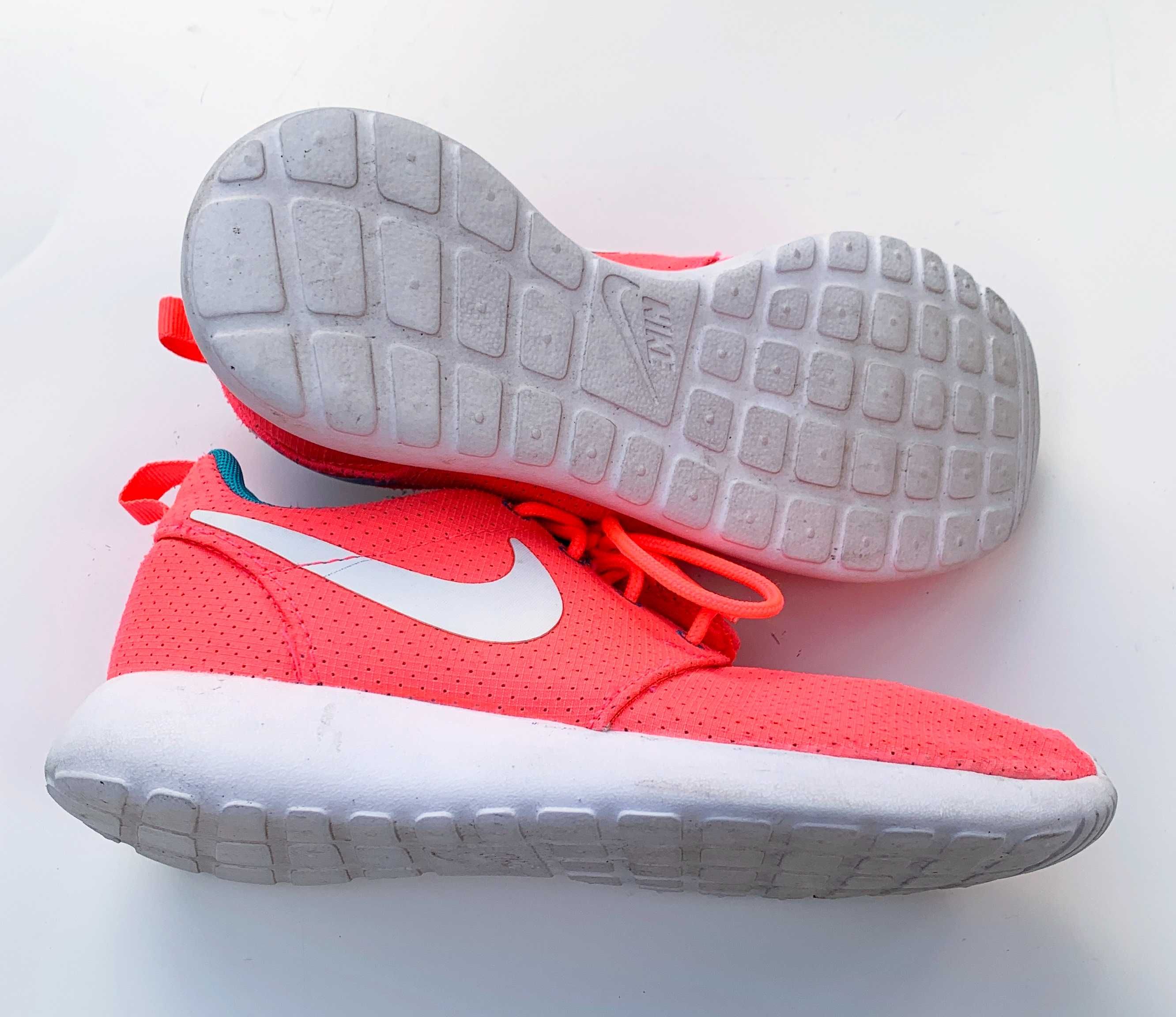Buty Nike Różowe Neonowe Sportowe 36,5