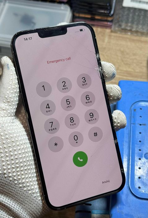 Profesjonalny Serwis Telefonów – Wymiana Szyb i Naprawa Płyt Głównych!