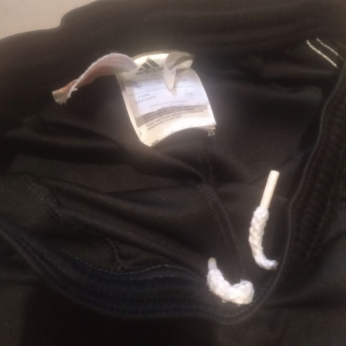 Spodenki Adidas na 128 cm