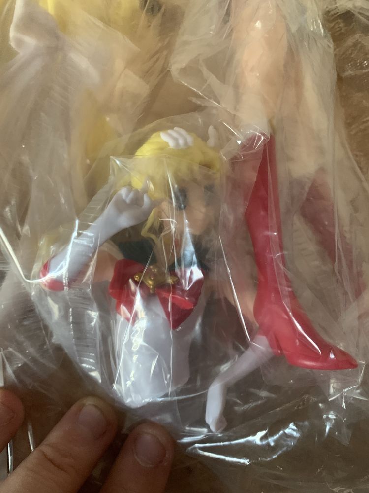 Figura Sailor Moon estátua