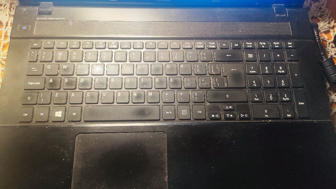 Laptop Acer aspire V3-772G