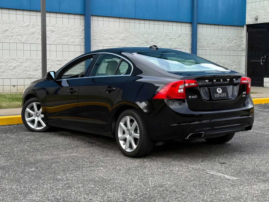 Volvo S60      2016