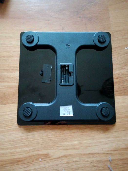 Waga bluetooth łazienkowa na baterie paluszki wiele funkcji NOWA