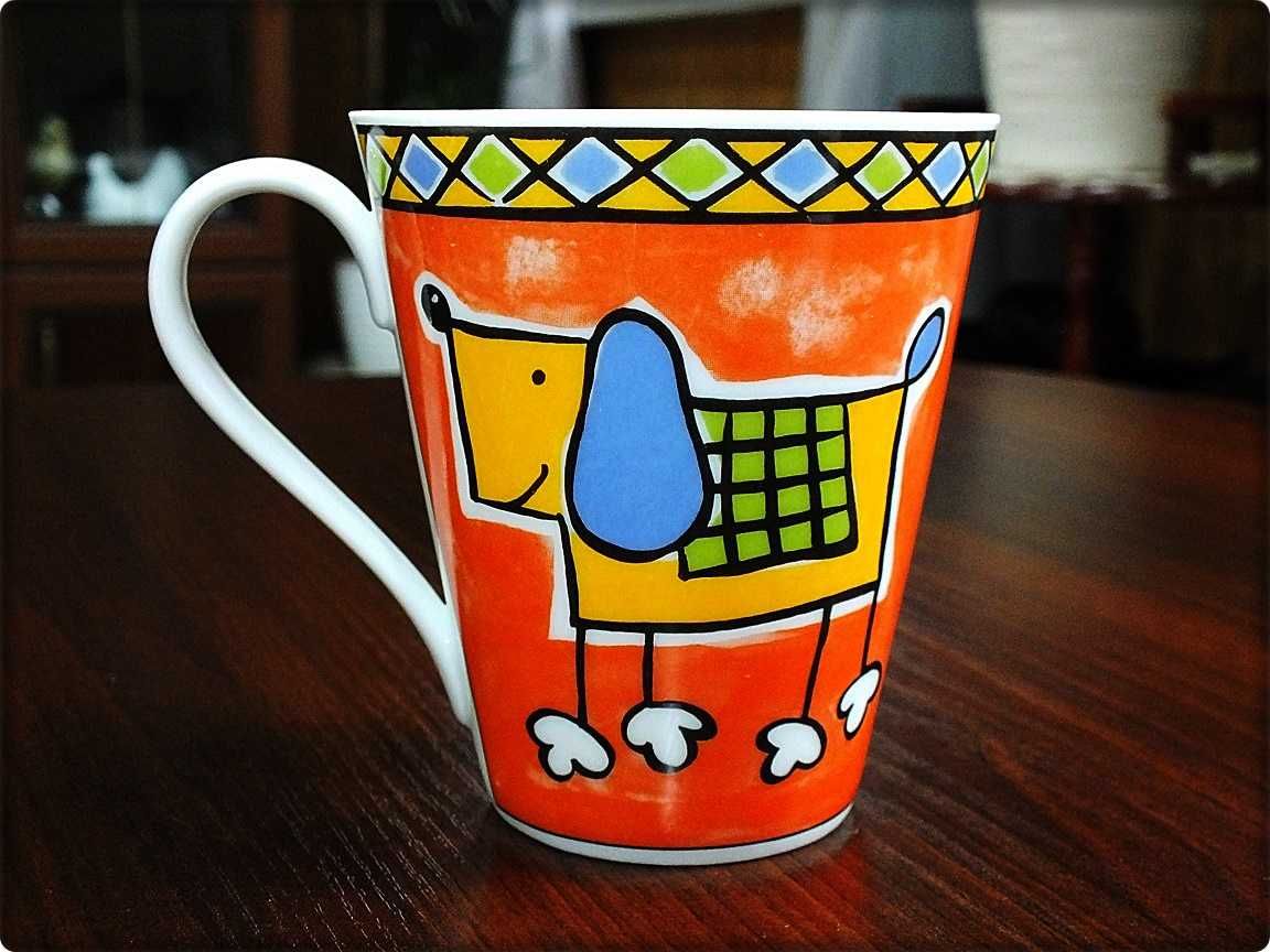 Kubek porcelanowy z pieskiem Bark (Kora) firmy La Via Kolekcjonerski