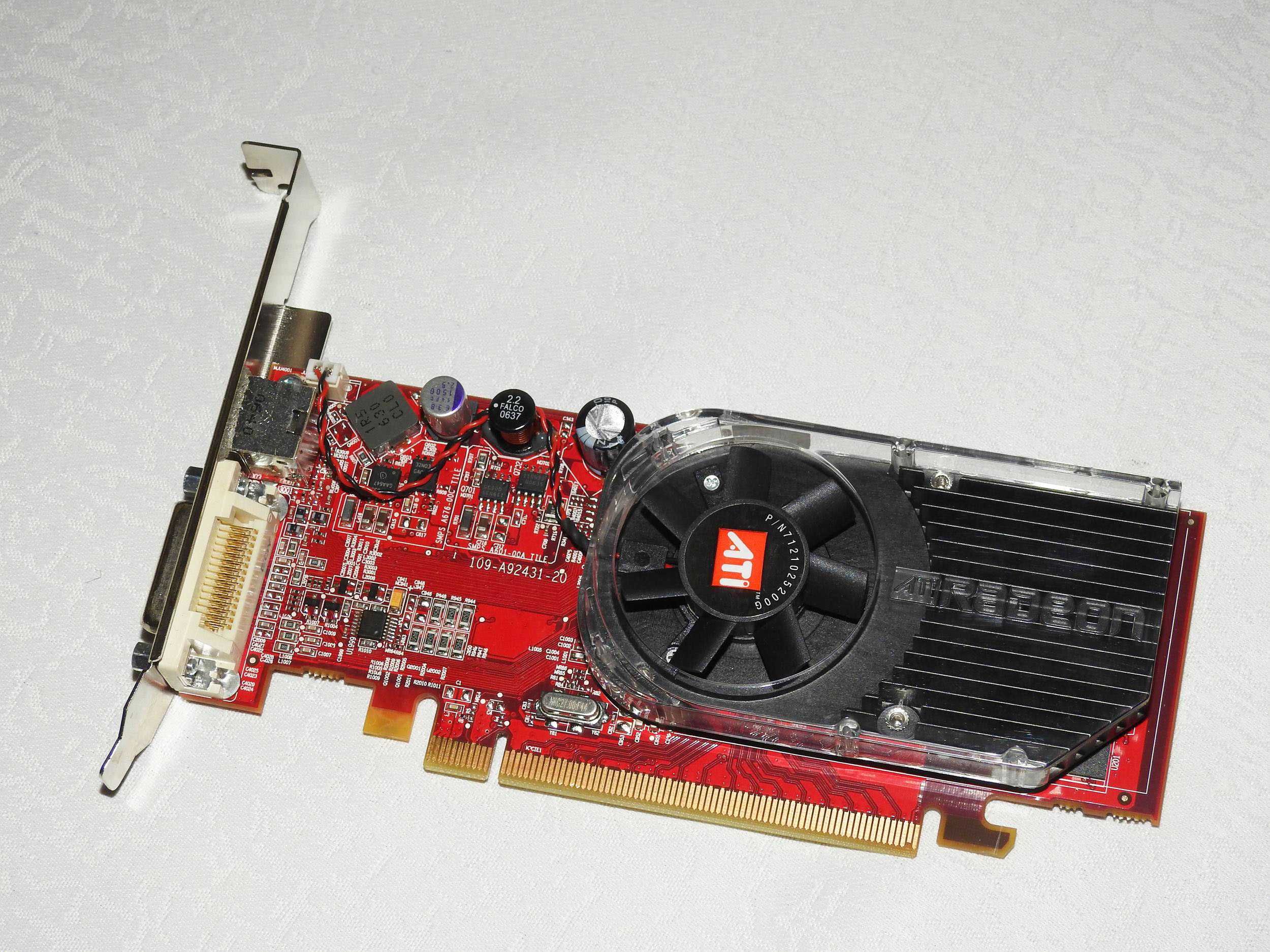 Karta graficzna ATI A92403 Radeon 256MB PCI Express nowa