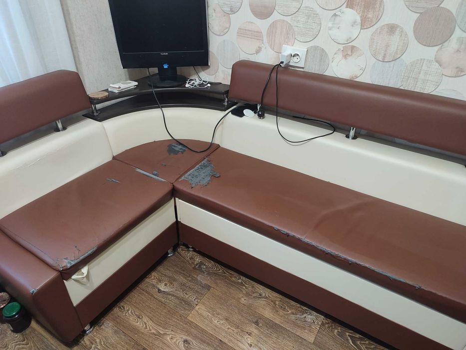 Куток кухонний розкладний з подвійним спальним місцем бв