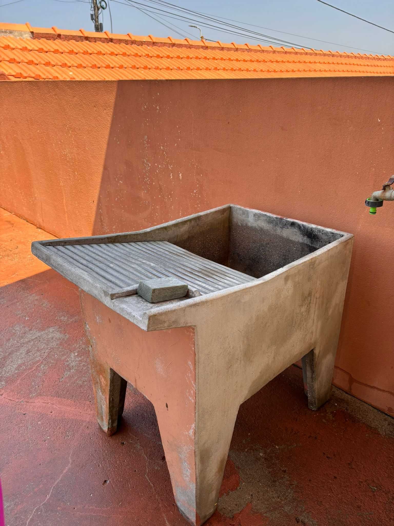 Tanque de cimento