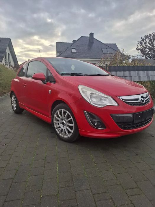 Opel Corsa Opel Corsa d 1.6 turbo opc line super