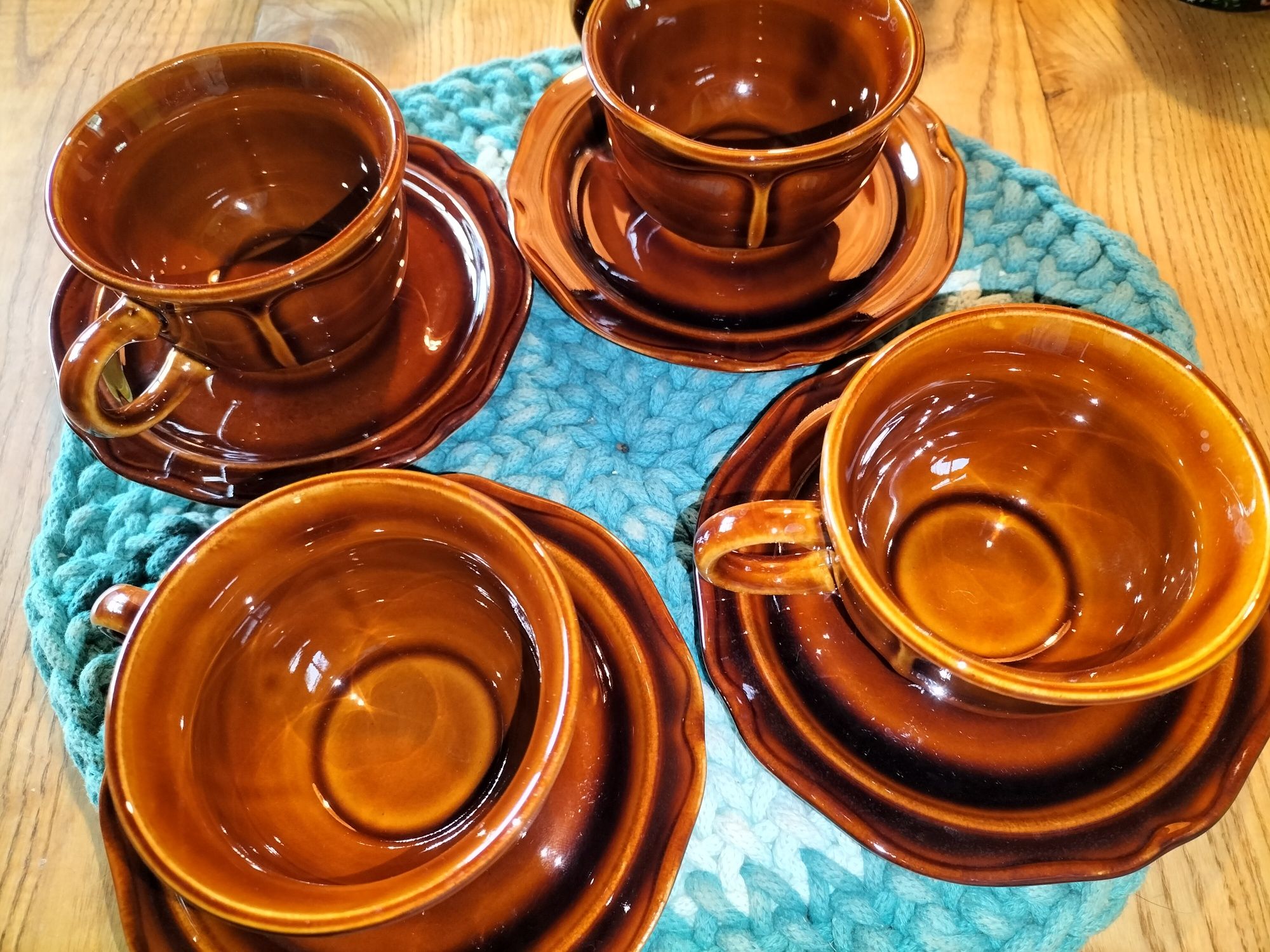 4 filiżanki i 4 spodki vintage porcelit Pruszków
