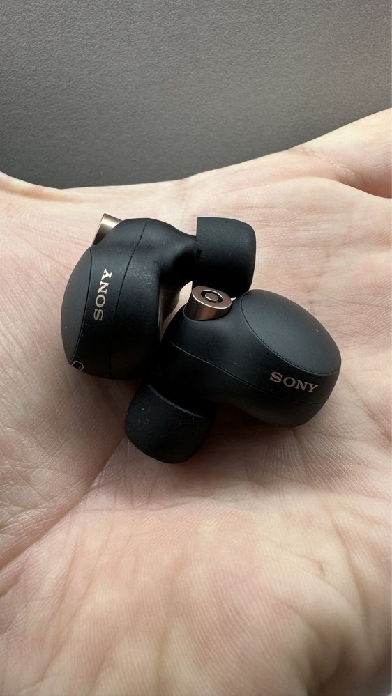 Продас навушники Sony WF-1000XM4