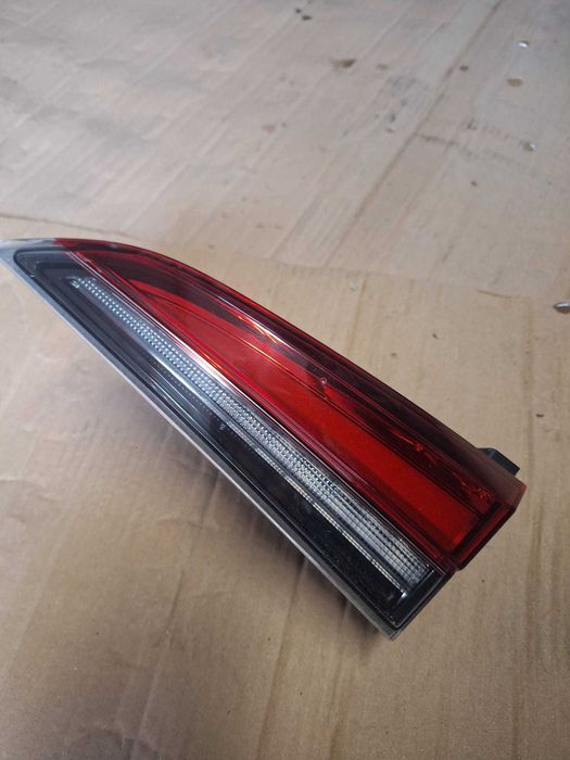 lampa tylna Ledowa w klapie bagażnika