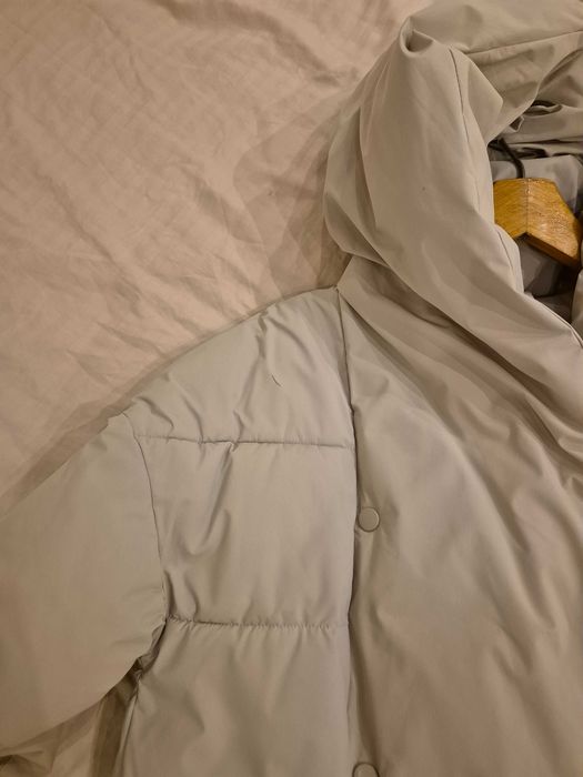 Куртка зимова пуховик світла р. М-L Р. 46-48 курточка зимняя