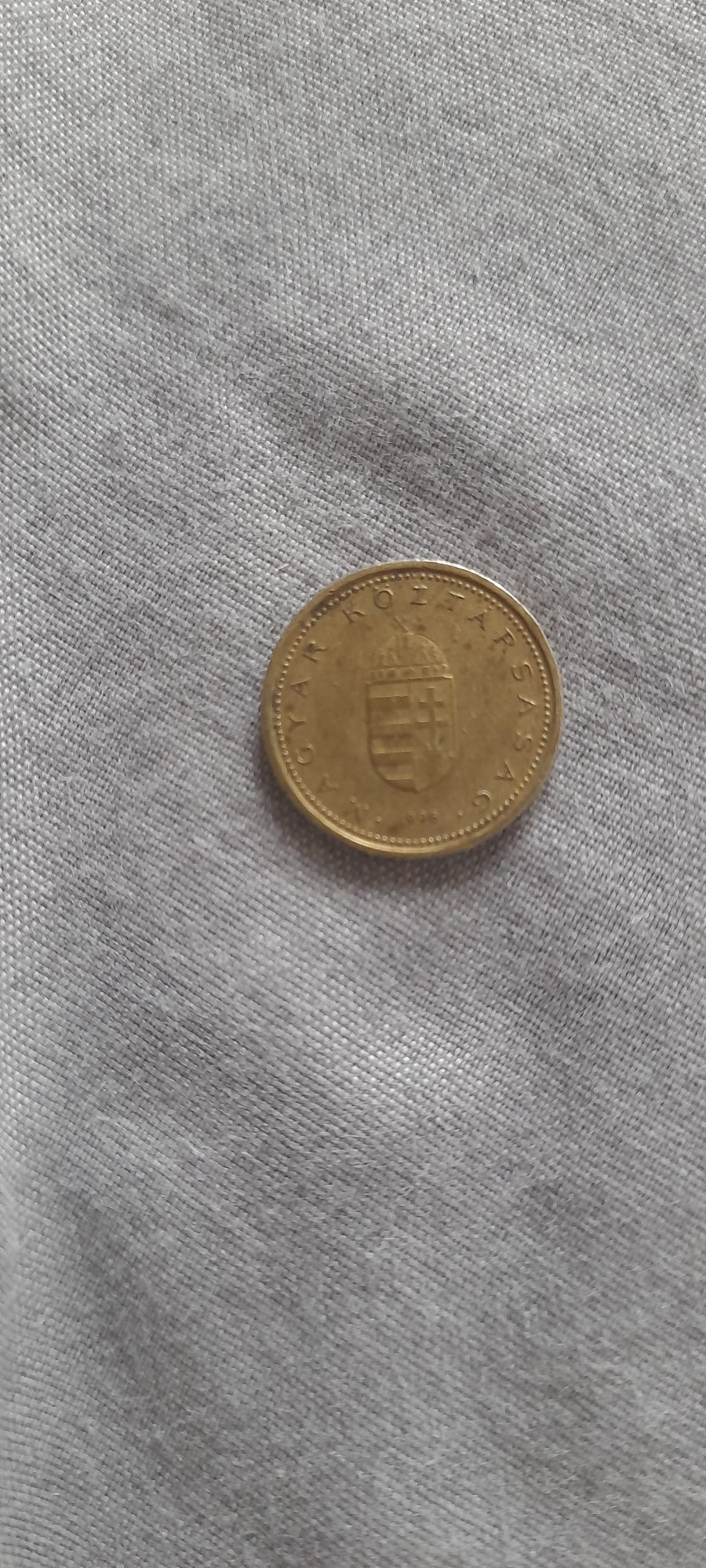 Продам монету 1 венгерский форинт 1996 года