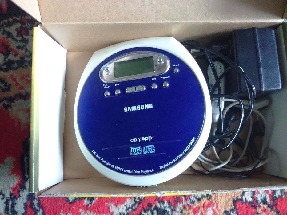 Cd/Rw/mp3 player Samsung  MCD-SM55