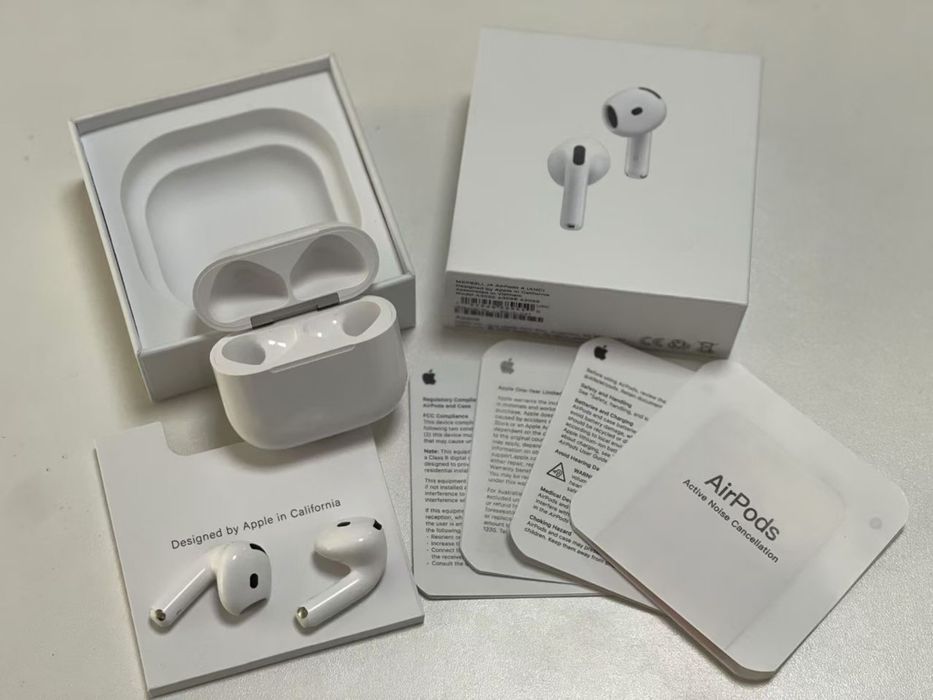 AirPods 4 Apple!