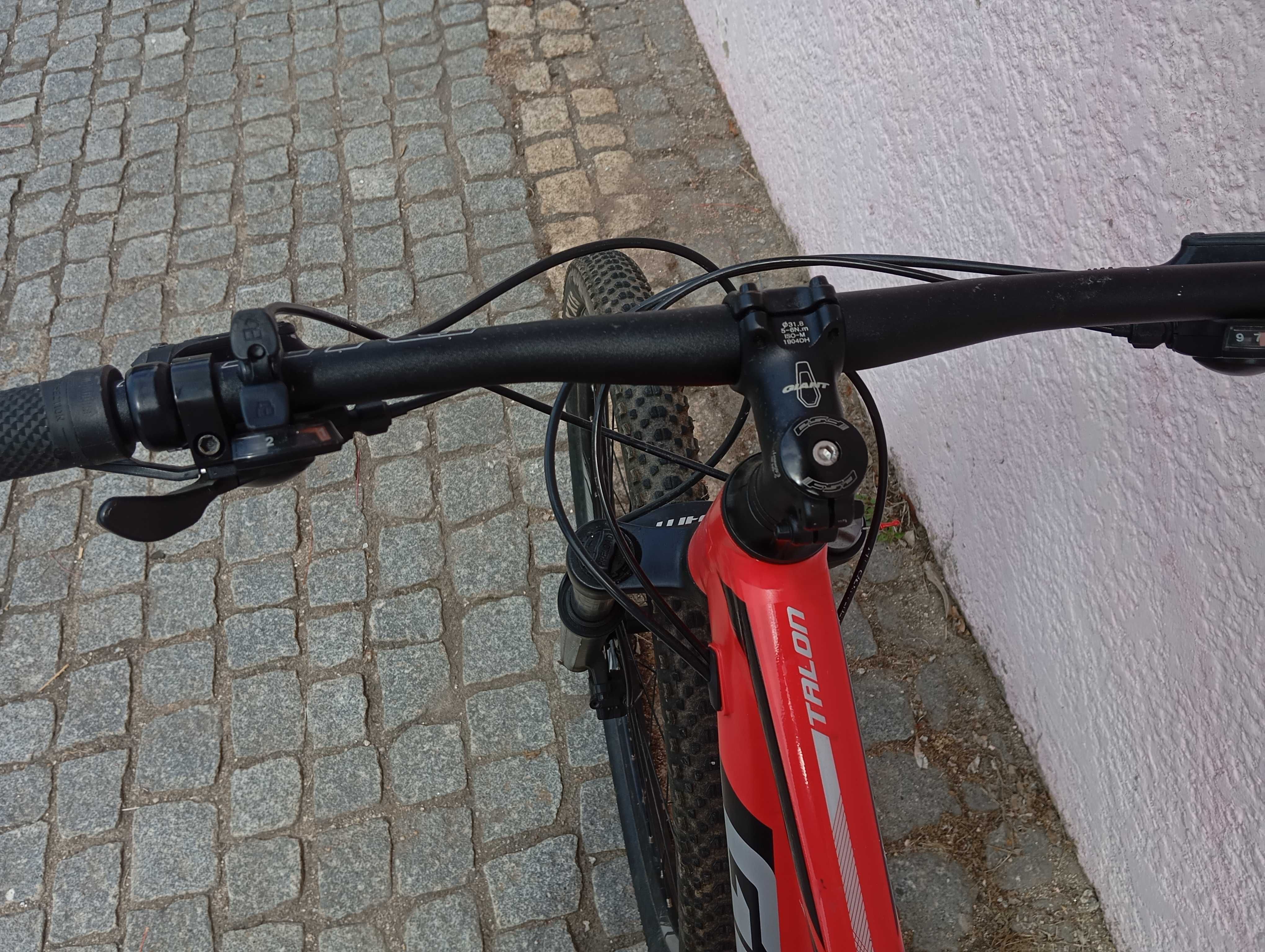 Bicicleta Giant Roda 27.5