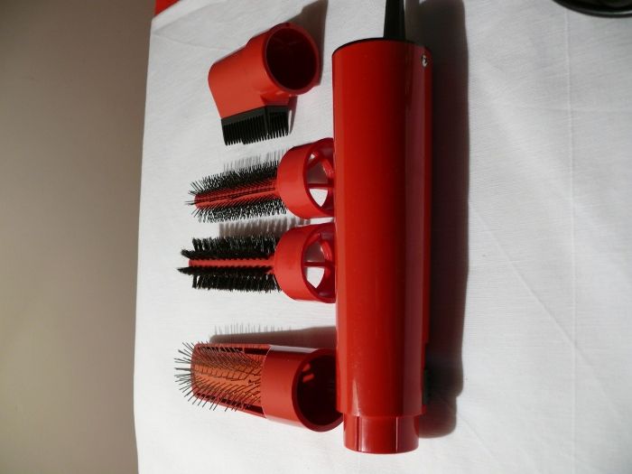 Suszarko-lokówka do włosów - firma TRISA 4 rożne wymienialne końcówki