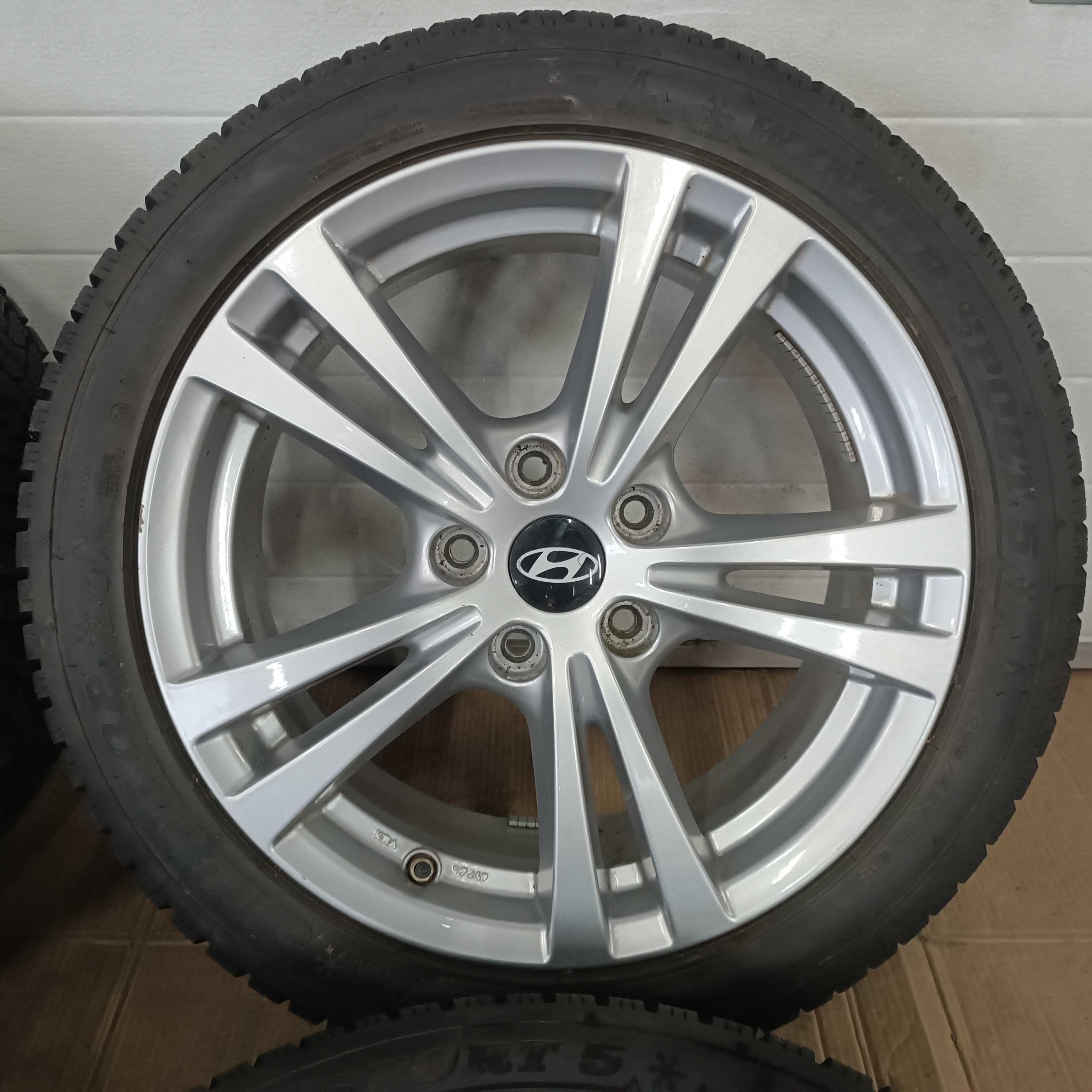 Koła Zimowe 17" 5x114.3 Hyundai i30 i40 Ceed 225/45/R17