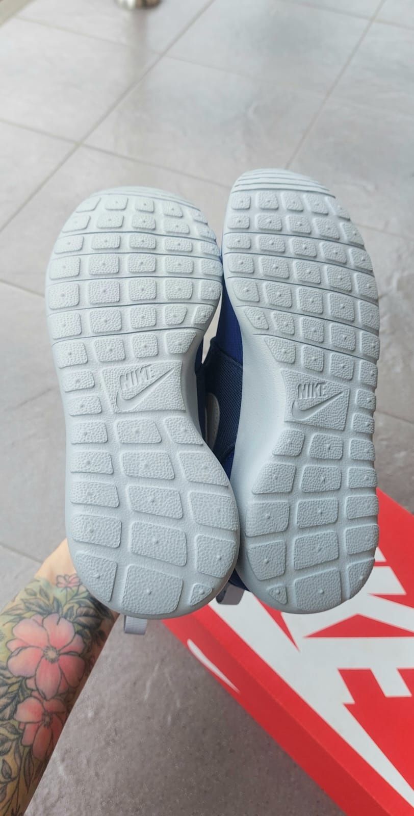 Buty Nike Roshe One r 37,5 Nowe Oryginalne