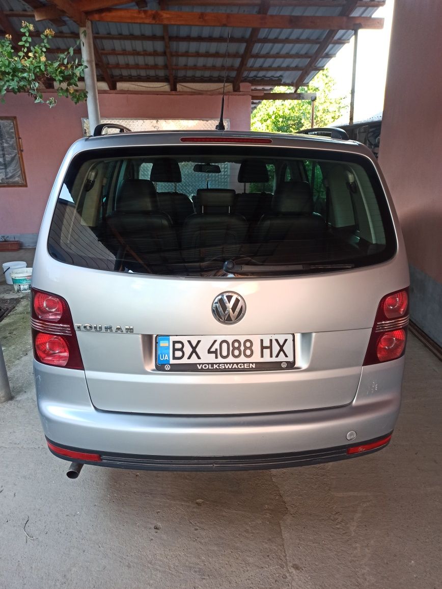 Volkswagen Tourаn  2,0 газ/бензин,