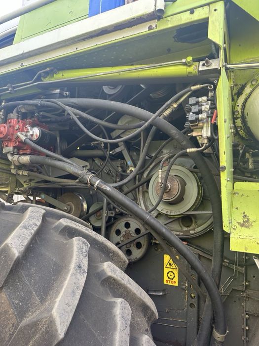 Комбайн Claas MEGA 208